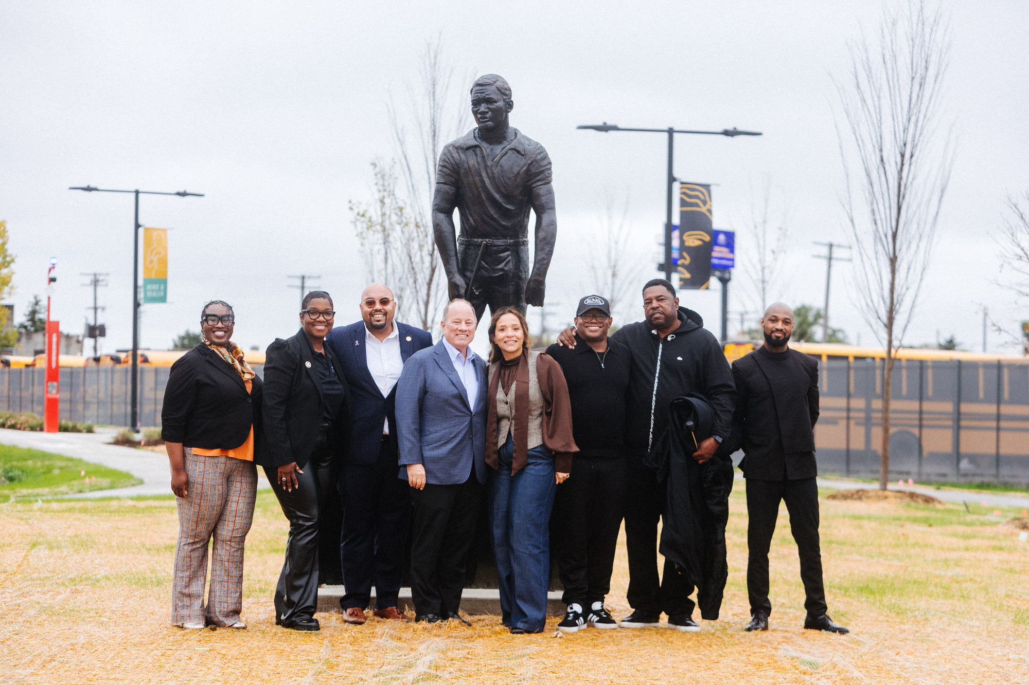 Joe Louis Greenway adds two miles and an 'Outside the Ring' statue